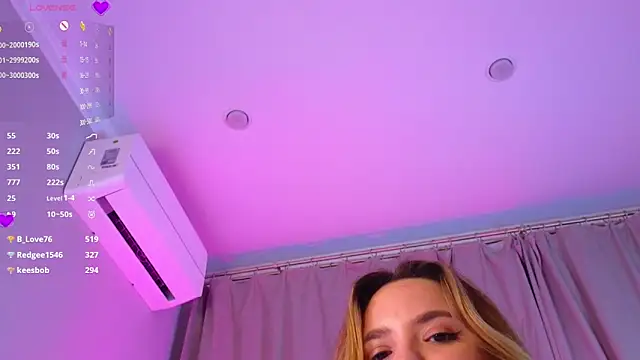 LucilleMcBride webcam