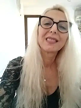 _sexyBLONDE46_ webcam