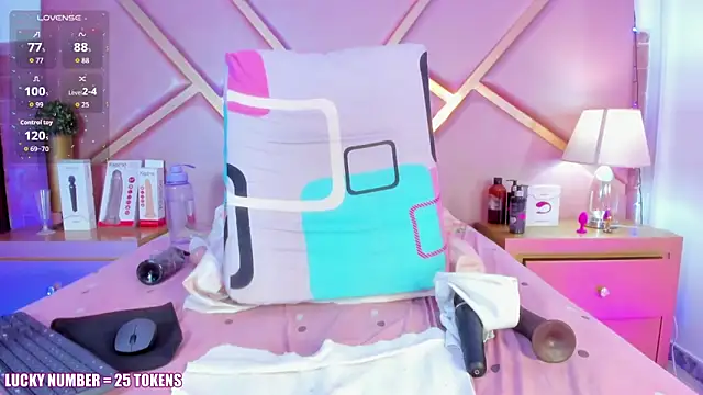 SophieSinclair webcam