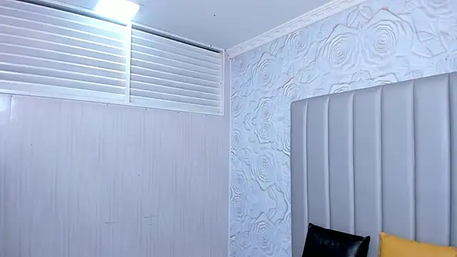 littleblondee webcam