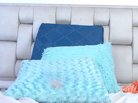 Ambar-Collins69 webcam