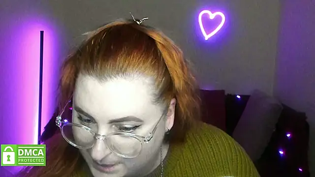 Alicia_love00 webcam