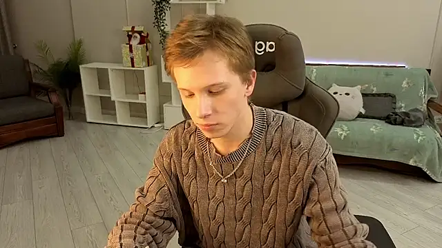 arlekincrop (M young) - #big-cocks #bisexuals #blondes #cam2cam #dirty-talk #doggy-style #ejaculation #fingering #handjob #hd #jerk-off-instruction #masturbation #middle-priced-privates #oil-show #orgasm #recordable-privates #recordable-publics #sexting #shaven #skinny #small-audience #smoking #spanking #uncut #white #young