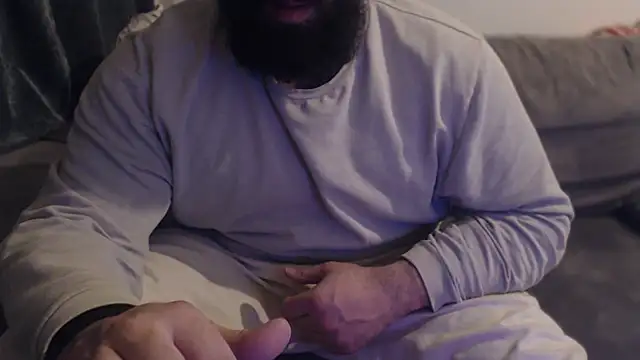 hugemachohandsome webcam