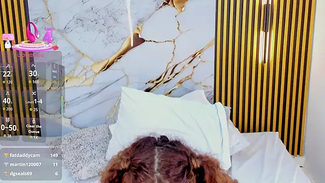 _nickypurple_ webcam