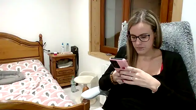 Madame_Callie webcam