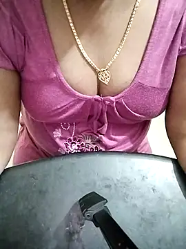 Aishu-tamil09 webcam