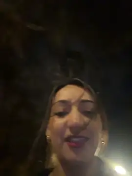 Ninabigtitied webcam