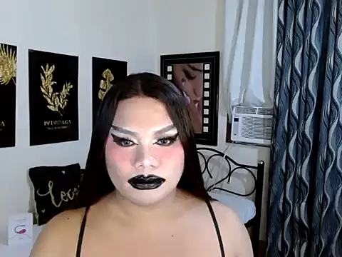 TSbrianaHugeCock webcam