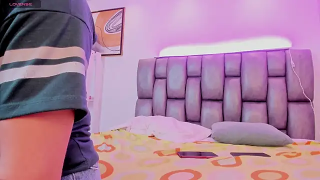 TiffanyHoustton webcam