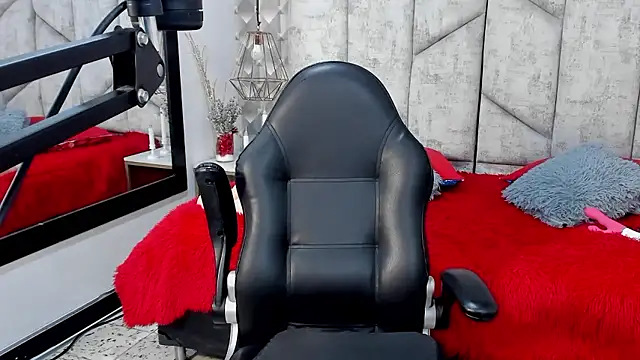 NiicolleMiller webcam