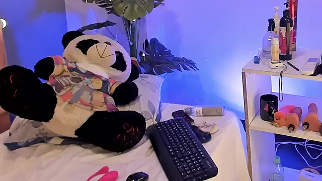 Antonellasmith00 webcam