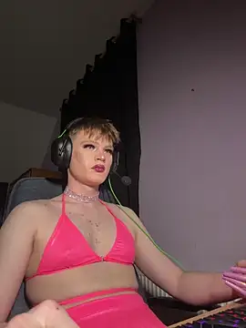 FemboyShow webcam