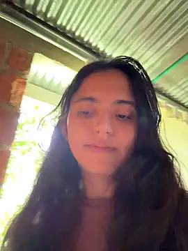 ViolettaSummer webcam