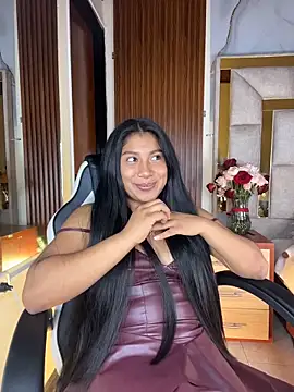 LinnaGardenia webcam