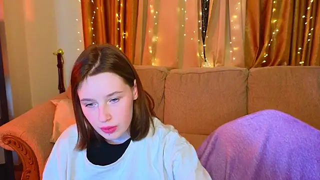 Girls_Fingers webcam