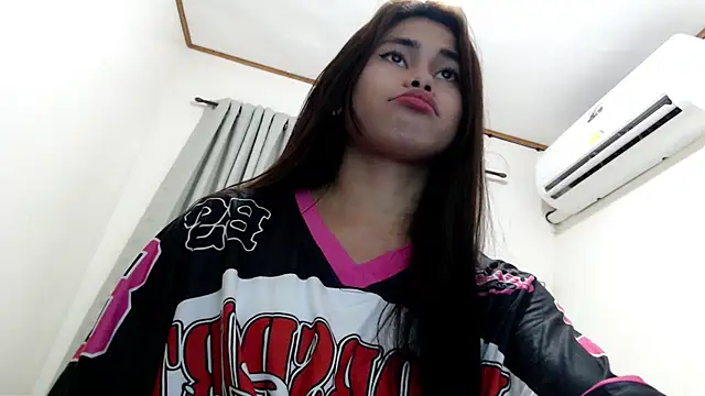 PrettyBlythes_TS webcam