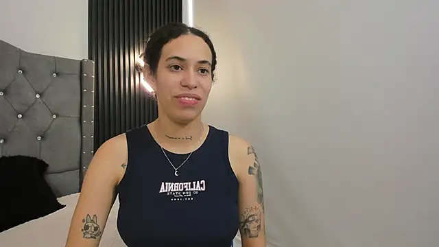 Annie_roselle webcam