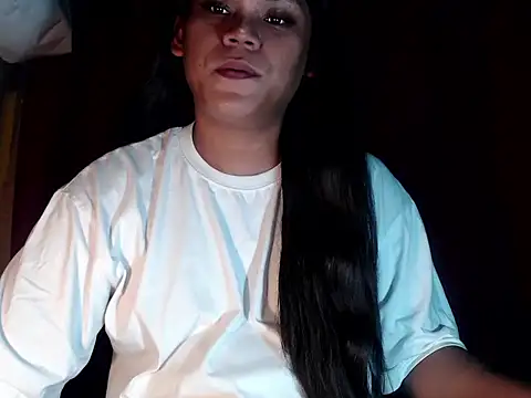 Miss_GreatDivine webcam