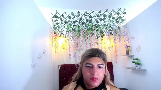 nastahabigcock webcam