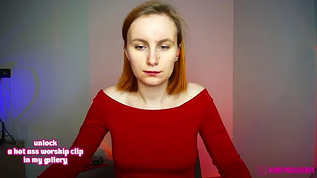 KinkyMissCherry webcam