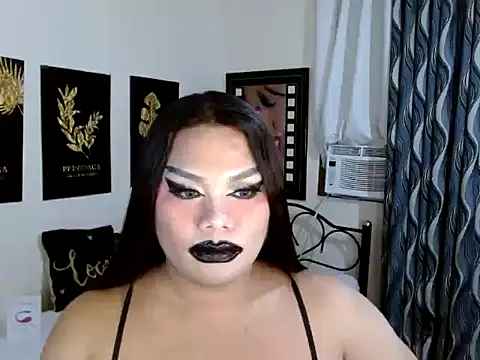 TSbrianaHugeCock webcam