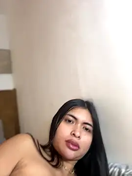 Bombshell_Ashy webcam