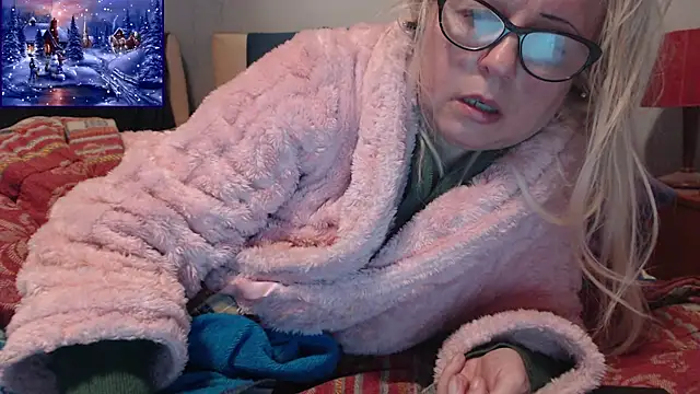 martachatte - Martachatte's free webcam - UK Sex Cams