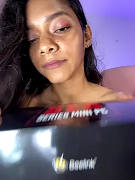 Alliz_Collette webcam