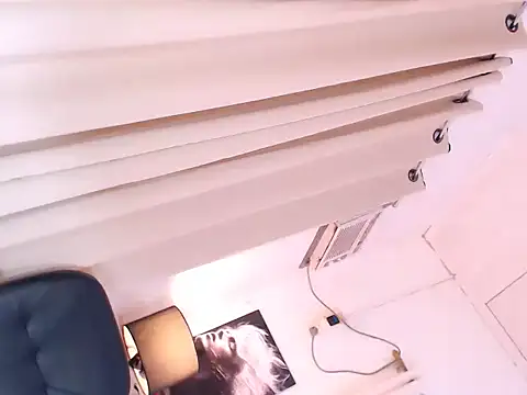 Jane_Bilbeisi webcam