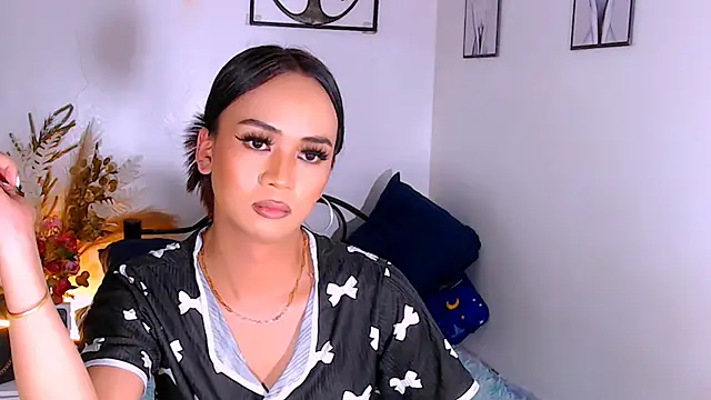 zialustts - Zialustts's free webcam