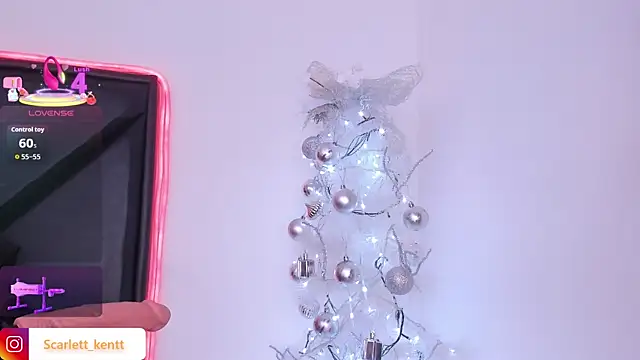 ScarlettAndClark webcam