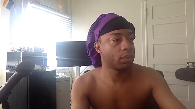 Diodre_Benyoon webcam