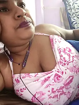 Deborbhavi222 webcam