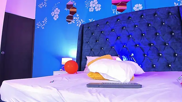 violet_smith2 webcam