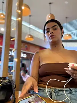 Kaily_Sweet16 webcam