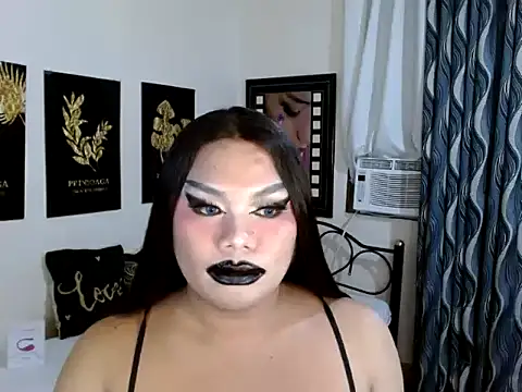 TSbrianaHugeCock webcam