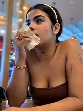 Kaily_Sweet16 webcam