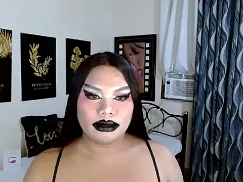 TSbrianaHugeCock webcam