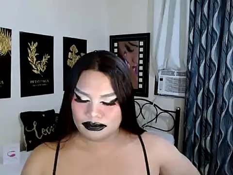 TSbrianaHugeCock webcam