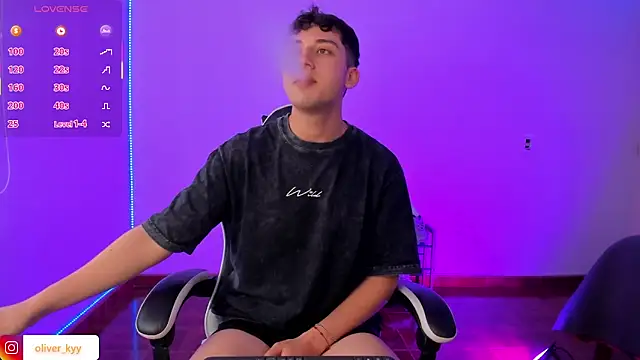 oliver_kyy webcam