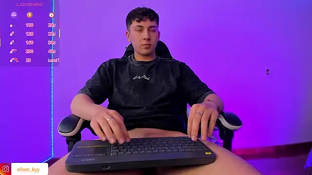 oliver_kyy webcam