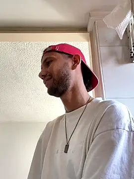 Michaell_Spinelly webcam