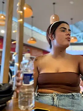 Kaily_Sweet16 webcam