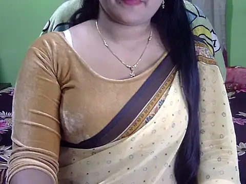 BengaliQueenStar webcam