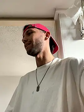 Michaell_Spinelly webcam