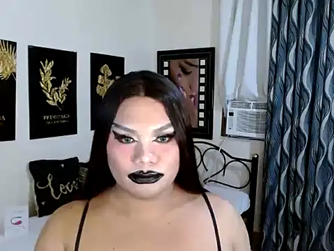 TSbrianaHugeCock webcam