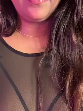 Its_cherry_magic webcam