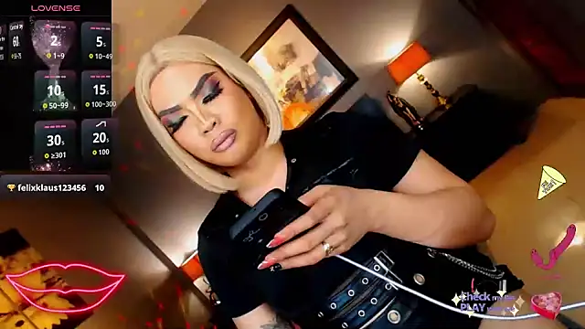 FridaHumphrey webcam