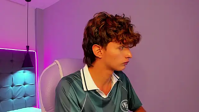 NicolasFerrer18 webcam